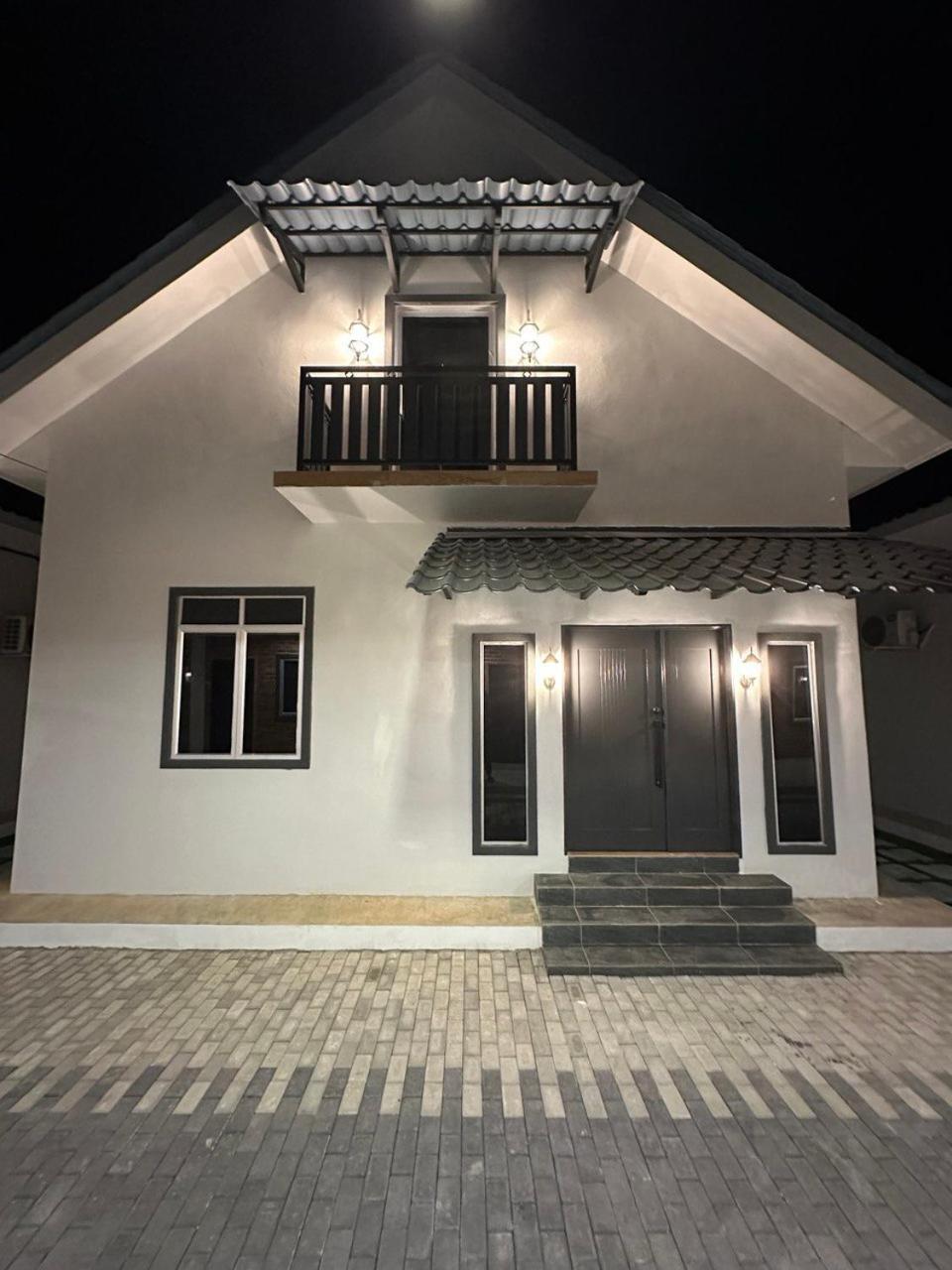 Rosz Homestay Kuala Nerang Exterior photo